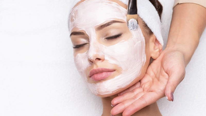 Best Facials for Acne: Types, Benefits, and Expert Tips
