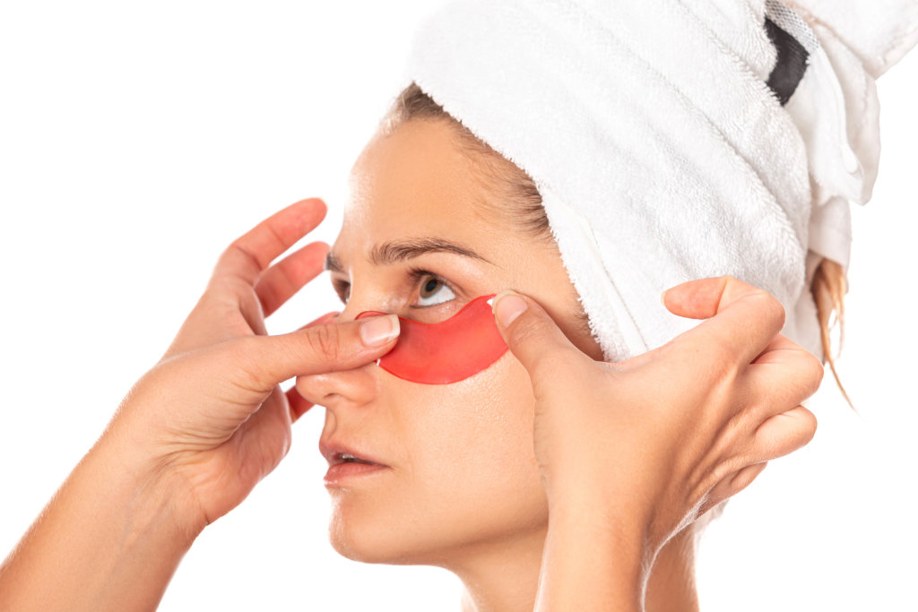 Dark Circles: Causes & Effective Tips to Reduce Them